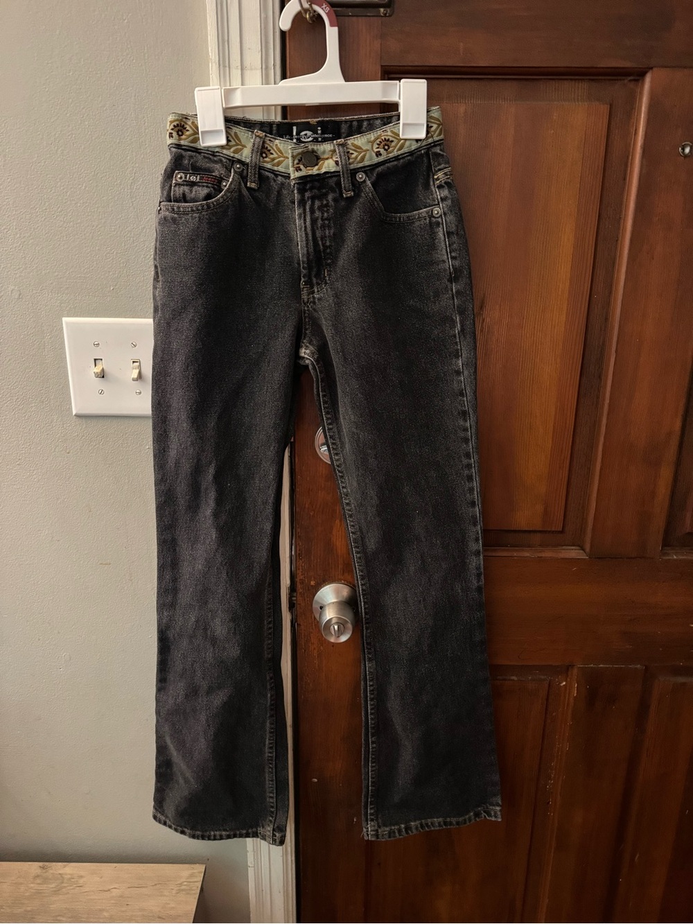 Y2K lei Black Flare Jeans with Patterned Waistband Very Whimsical Size 0